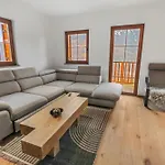 Chalet Et Spacieux Moderne *