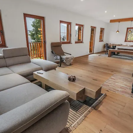 Chalet Et Spacieux Moderne *