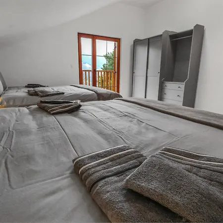 Et Spacieux Moderne *